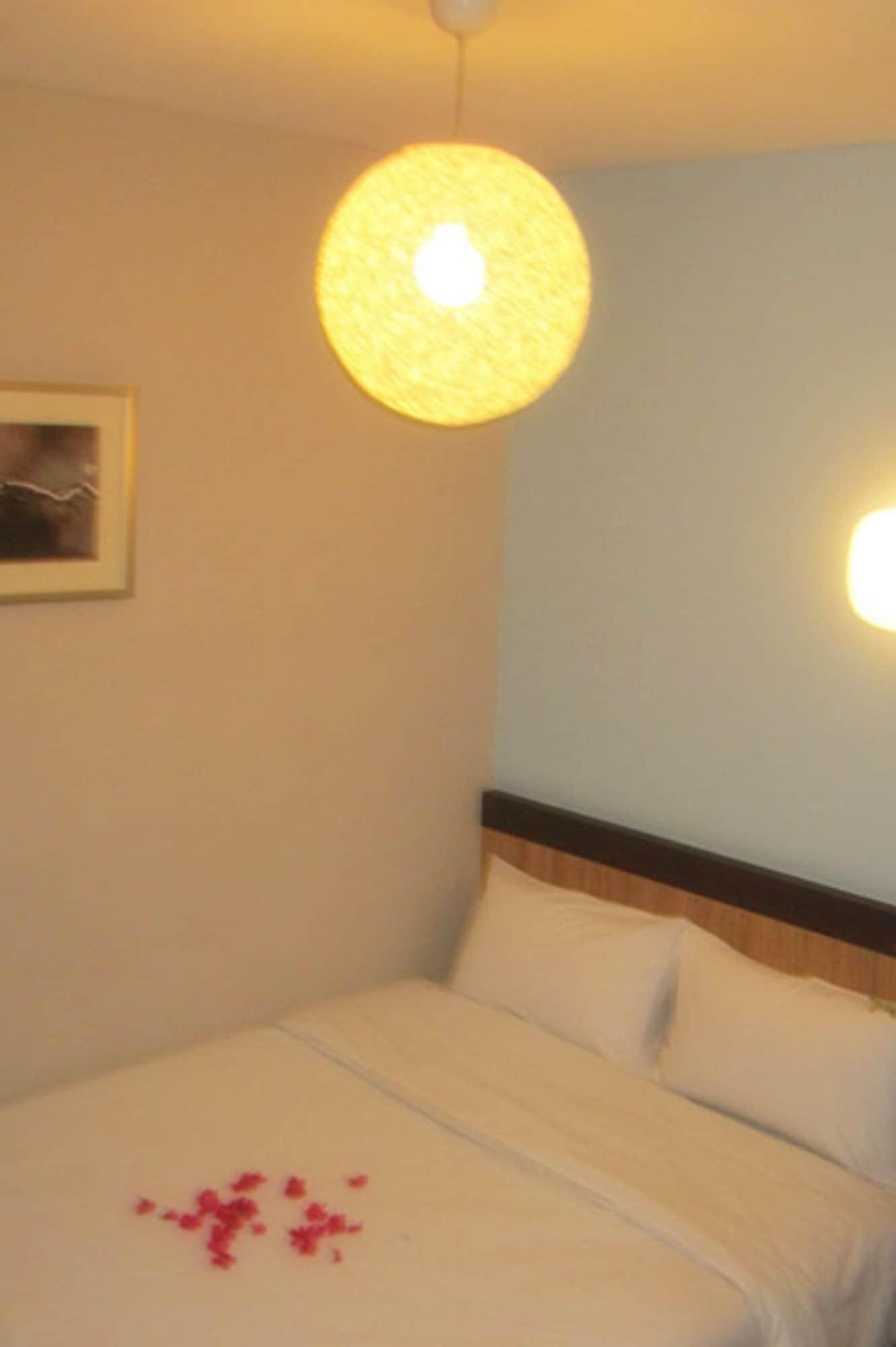 Station Eight Inn Ipoh Ngoại thất bức ảnh