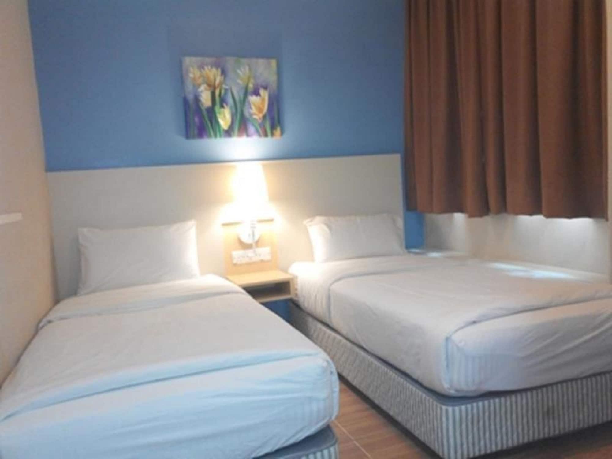 Station Eight Inn Ipoh Ngoại thất bức ảnh