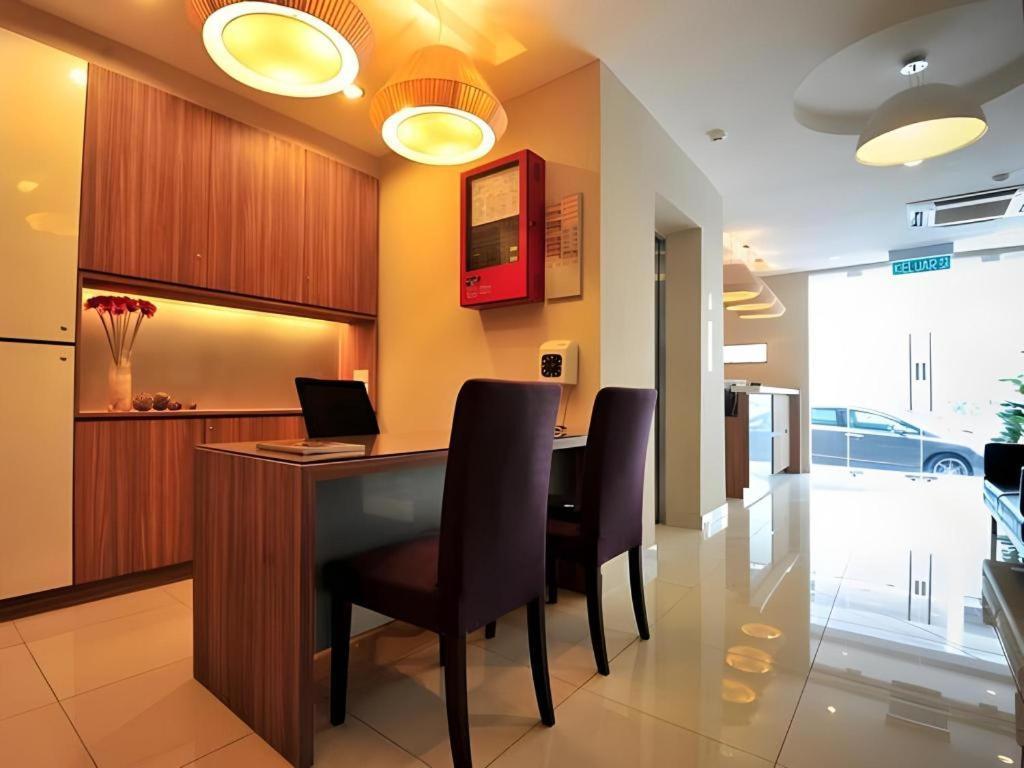 Station Eight Inn Ipoh Ngoại thất bức ảnh