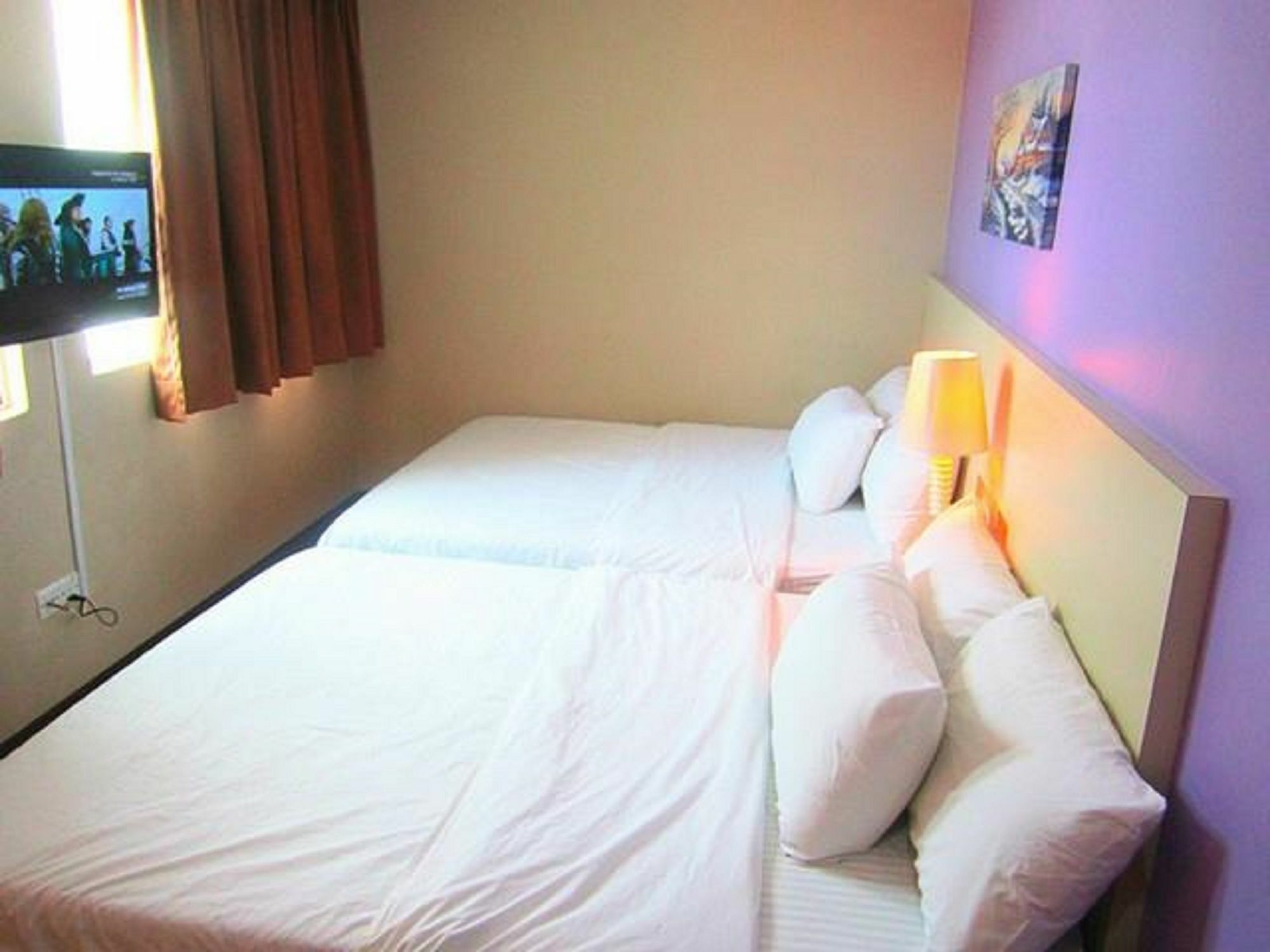 Station Eight Inn Ipoh Ngoại thất bức ảnh